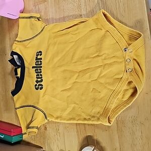 24 month Steelers onesie (B7.8)